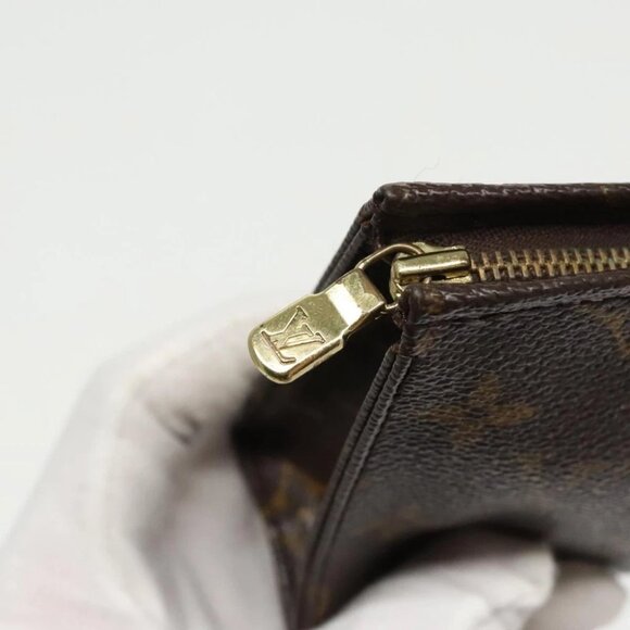 LOUIS VUITTON Monogram Poche Toilette 15 Pouch - Picture 9 of 14